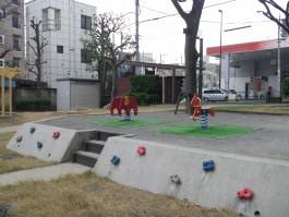 スプリング遊具