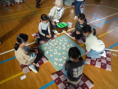 カルタ大会の様子
