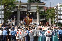 八幡神社例大祭の様子