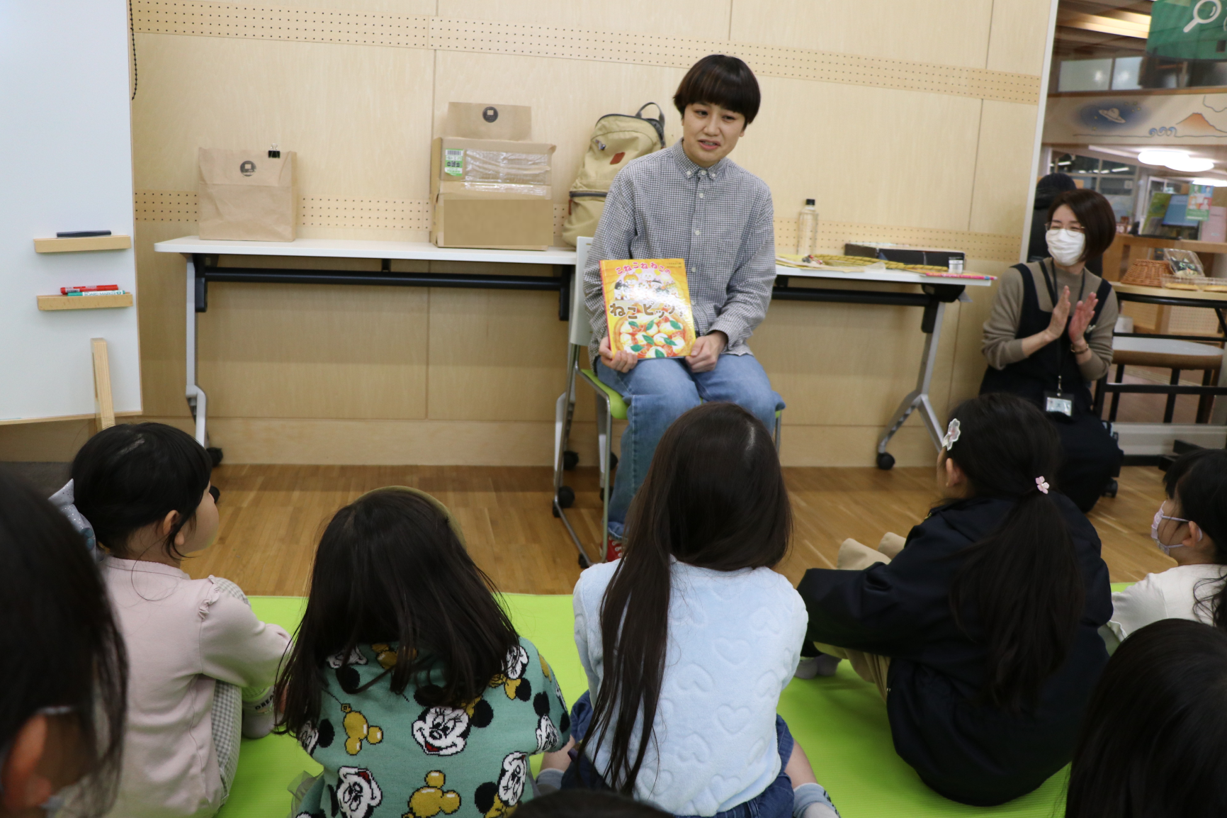 カワダクニコさんによる読み聞かせ