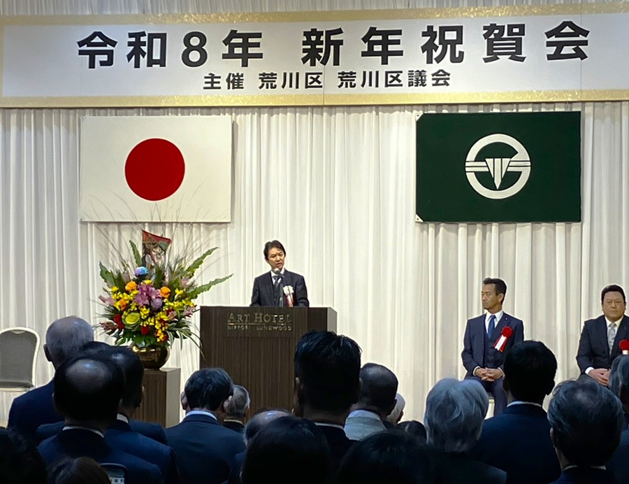 挨拶をする区長