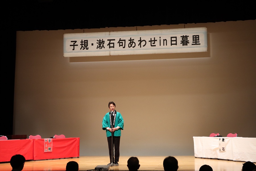 挨拶をする区長