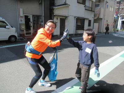 プロギング中の様子2