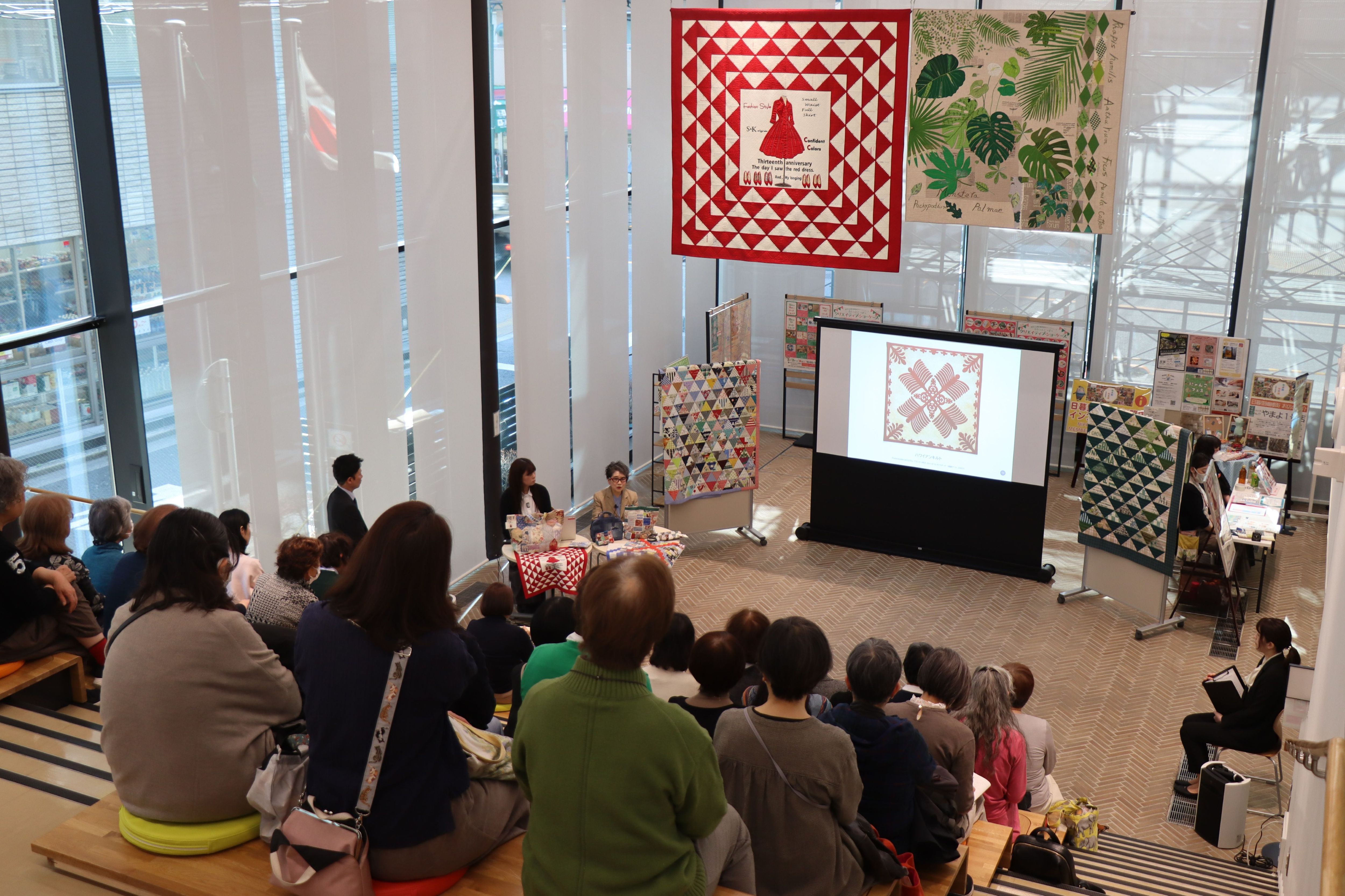 トークショーの様子