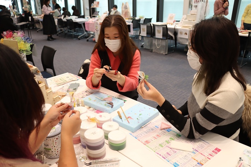 ディップアートのワークショップの様子