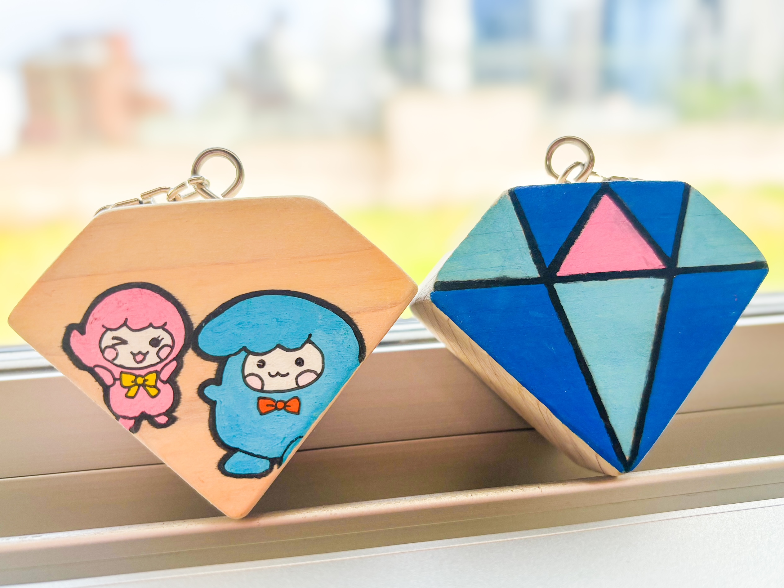 木のキーホルダー