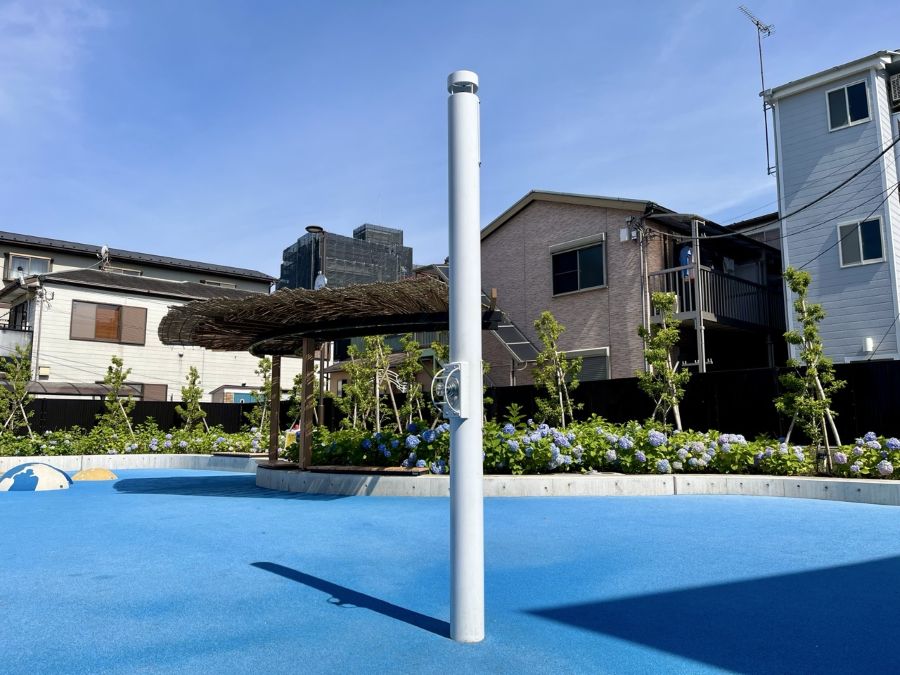 荒川四丁目公園ミスト遊具