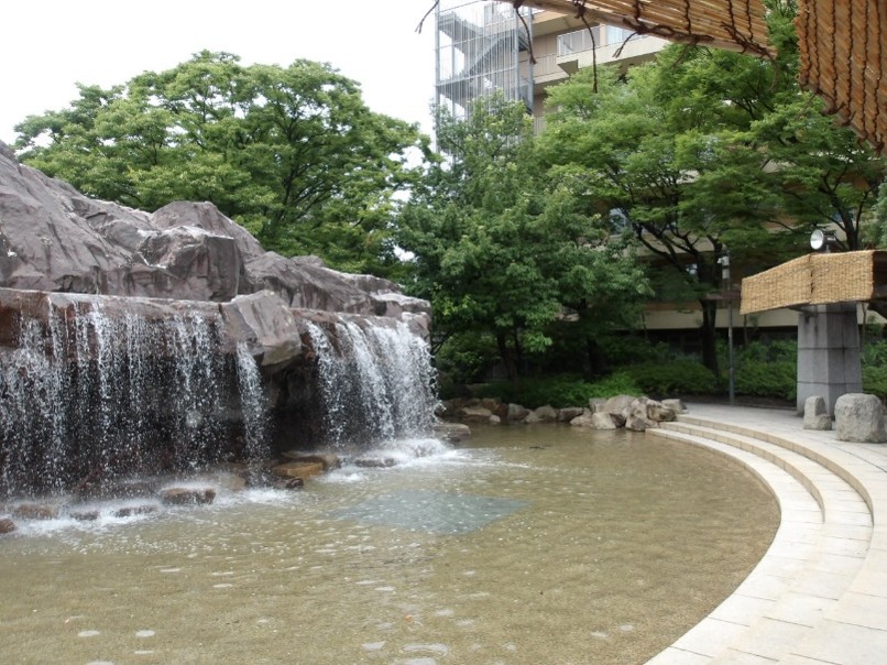 天王公園じゃぶじゃぶ池