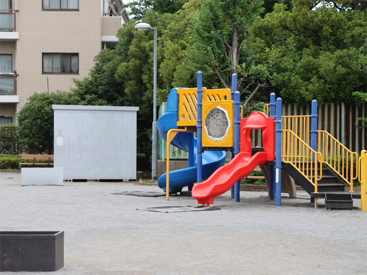 町屋七丁目公園