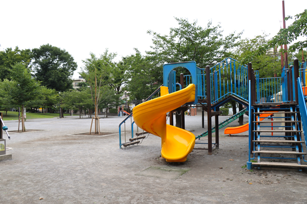 日暮里南公園1