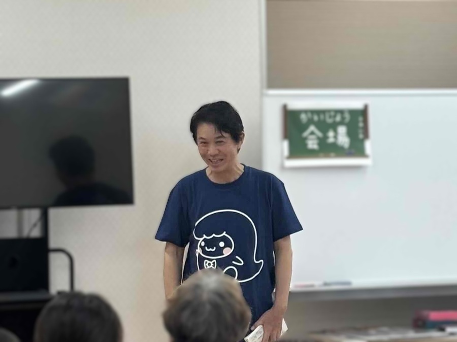 挨拶をする区長
