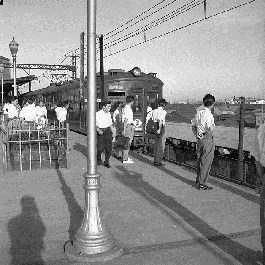 昔の三河島駅ホーム