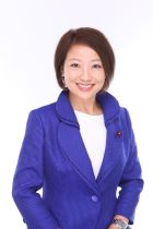 若林由季理事