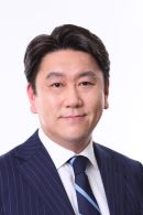 西川浩平副委員長